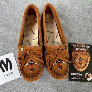 Minnetonka Thunderbird Animikii Softsole Moccasins tan suede sz11 beaded flats